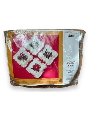 The Creative Circle 2226 Holiday Sachets Embroidery set kit craft